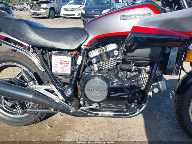 Продажа на аукционе авто 1985 Honda Vf700 S, vin: JH2RC2201FM101435, номер лота: 46347362