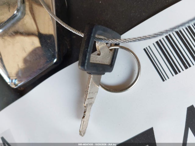 46347435 :رقم المزاد ، JH2RC1100DM008740 vin ، 1983 Honda Cx650 C مزاد بيع