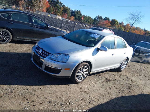 2010 Volkswagen Jetta Limited Edition მანქანა იყიდება აუქციონზე, vin: 3VWAZ7AJ9AM076550, აუქციონის ნომერი: 46347444