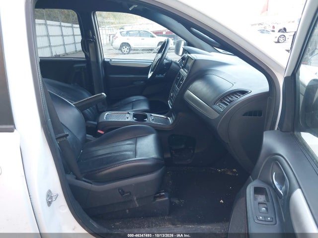 2017 Dodge Grand Caravan Gt მანქანა იყიდება აუქციონზე, vin: 2C4RDGEG5HR596704, აუქციონის ნომერი: 46347493