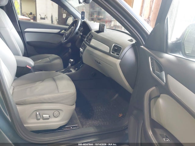 46347644 :رقم المزاد ، WA1ECCFS1HR007709 vin ، 2017 Audi Q3 2.0t Premium مزاد بيع