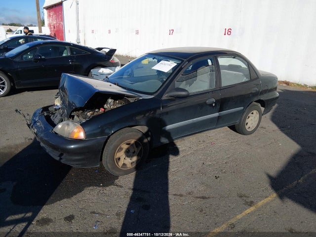 46347751 :رقم المزاد ، 2C1MR5227W6717303 vin ، 1998 Chevrolet Metro Lsi مزاد بيع