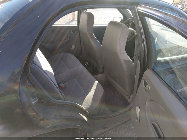 46347751 :رقم المزاد ، 2C1MR5227W6717303 vin ، 1998 Chevrolet Metro Lsi مزاد بيع