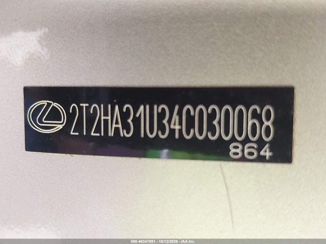 46347891 :رقم المزاد ، 2T2HA31U34C030068 vin ، 2004 Lexus Rx 330 مزاد بيع