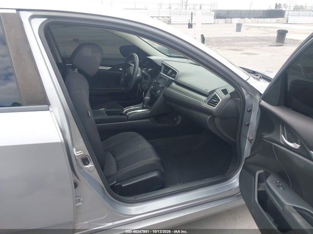 Продажа на аукционе авто 2016 Honda Civic Lx, vin: 2HGFC2F55GH512442, номер лота: 46347951