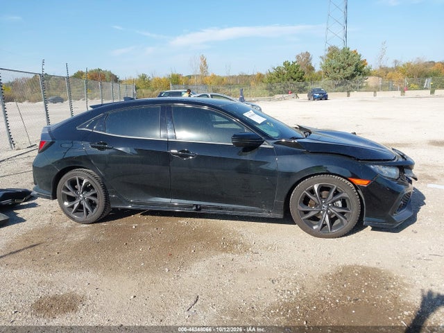 Продаж на аукціоні авто 2018 Honda Civic Sport, vin: SHHFK7H40JU223872, номер лоту: 46348066