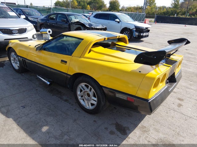 46348315 :رقم المزاد ، 1G1YY078XF5139404 vin ، 1985 Chevrolet Corvette مزاد بيع