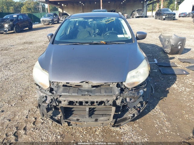46348372 :رقم المزاد ، 1FAHP3F27CL149524 vin ، 2012 Ford Focus Se مزاد بيع