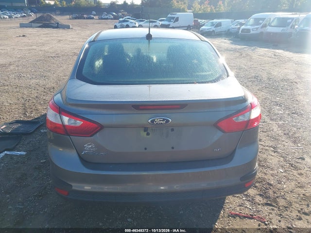 46348372 :رقم المزاد ، 1FAHP3F27CL149524 vin ، 2012 Ford Focus Se مزاد بيع