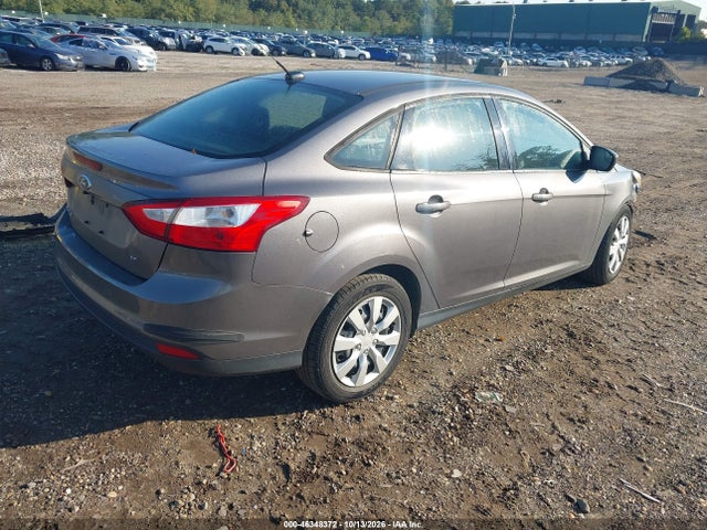 46348372 :رقم المزاد ، 1FAHP3F27CL149524 vin ، 2012 Ford Focus Se مزاد بيع