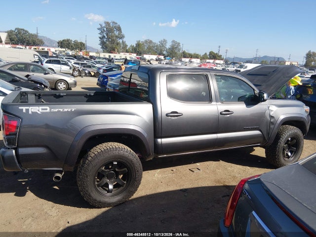 3TMAZ5CNXKM092586 Toyota Tacoma Trd Sport