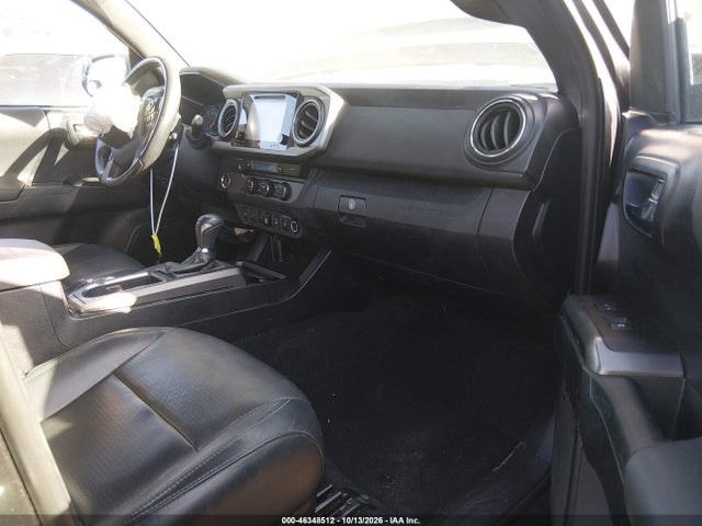 3TMAZ5CNXKM092586 Toyota Tacoma Trd Sport
