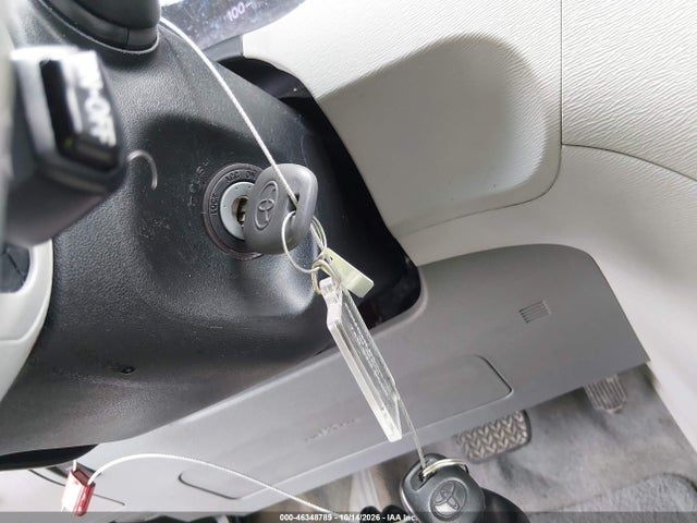 Продажа на аукционе авто 2013 Toyota Sienna Xle V6 8 Passenger, vin: 5TDYK3DC4DS280348, номер лота: 46348789