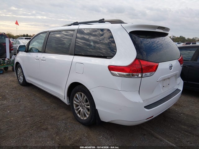 Продажа на аукционе авто 2013 Toyota Sienna Xle V6 8 Passenger, vin: 5TDYK3DC4DS280348, номер лота: 46348789