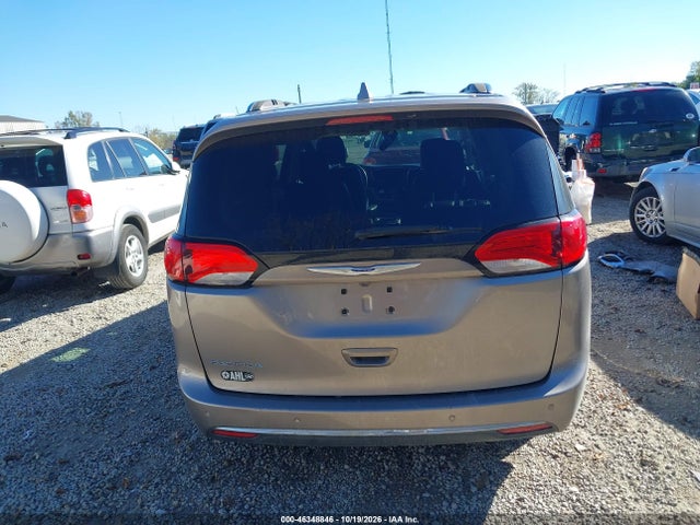 2018 Chrysler Pacifica Touring L Plus მანქანა იყიდება აუქციონზე, vin: 2C4RC1EG2JR270686, აუქციონის ნომერი: 46348846