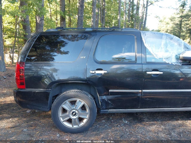 46348898 :رقم المزاد ، 1GNUKCE01AR108122 vin ، 2010 Chevrolet Tahoe Ltz مزاد بيع
