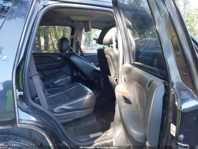 46348898 :رقم المزاد ، 1GNUKCE01AR108122 vin ، 2010 Chevrolet Tahoe Ltz مزاد بيع
