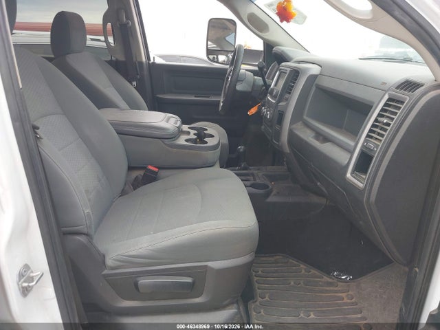 2018 Ram 2500 Tradesman  4x4 8' Box მანქანა იყიდება აუქციონზე, vin: 3C6UR5HJ9JG358767, აუქციონის ნომერი: 46348969