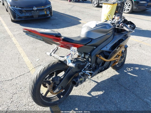 Yamaha Yzfr6 C 2016 JYARJ16Y8GA010105 Image 4