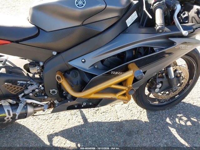 Yamaha Yzfr6 C 2016 JYARJ16Y8GA010105 Image 8