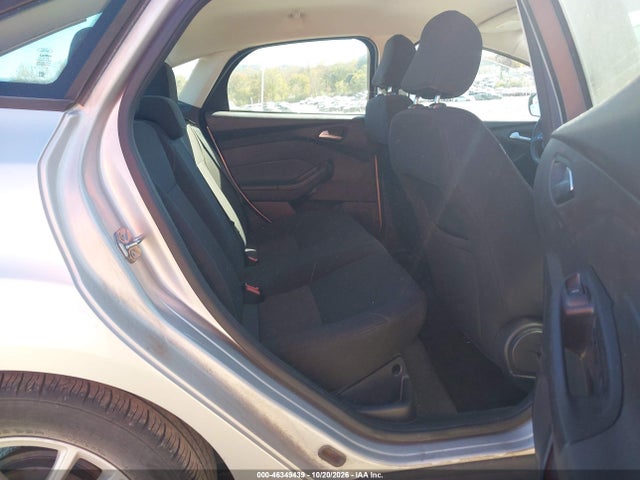 1FADP3F29FL209998 Ford FOCUS SE