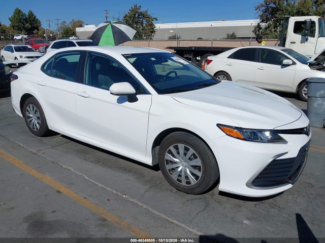 Продаж на аукціоні авто 2022 Toyota Camry Le Hybrid, vin: 4T1C31AK0NU591470, номер лоту: 46349505