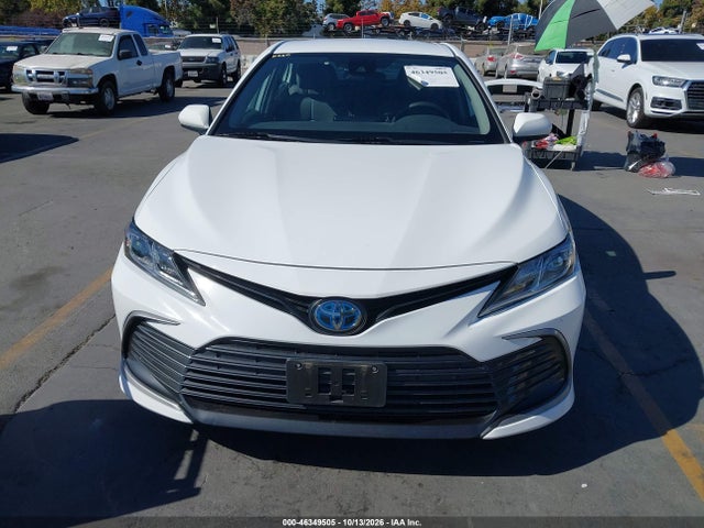 Продаж на аукціоні авто 2022 Toyota Camry Le Hybrid, vin: 4T1C31AK0NU591470, номер лоту: 46349505