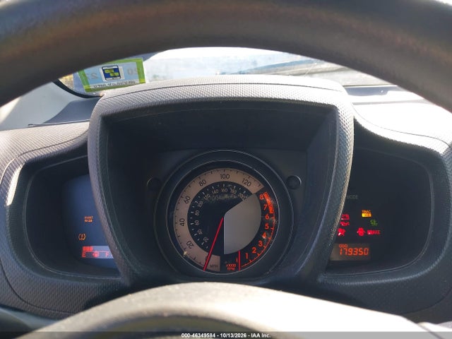 2014 Scion Xd მანქანა იყიდება აუქციონზე, vin: JTKKUPB45E1045032, აუქციონის ნომერი: 46349584