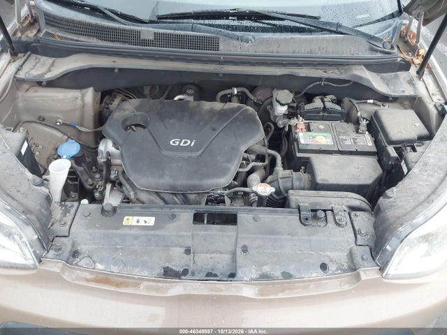 KIA Soul 2016 KNDJN2A25G7264141 Image 10