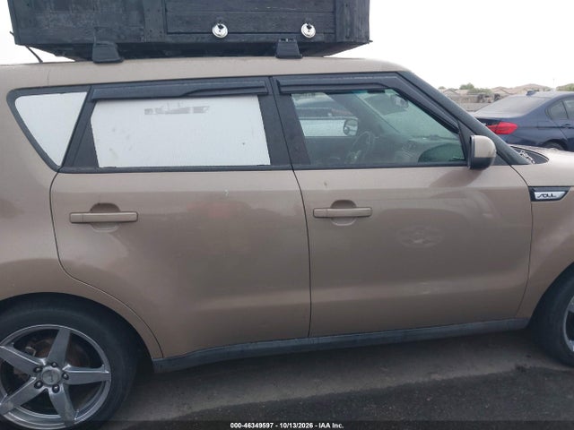 KIA Soul 2016 KNDJN2A25G7264141 Image 13