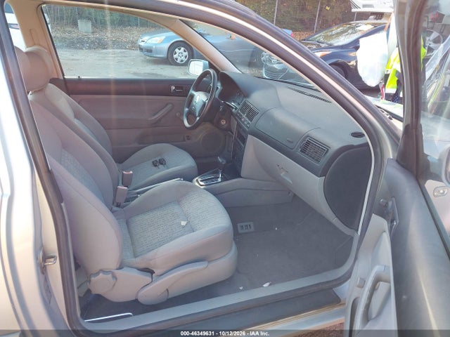 Aukcja sprzedaży 2001 Volkswagen Golf Gl, vin: 9BWBT21J014032711, numer aukcji: 46349631