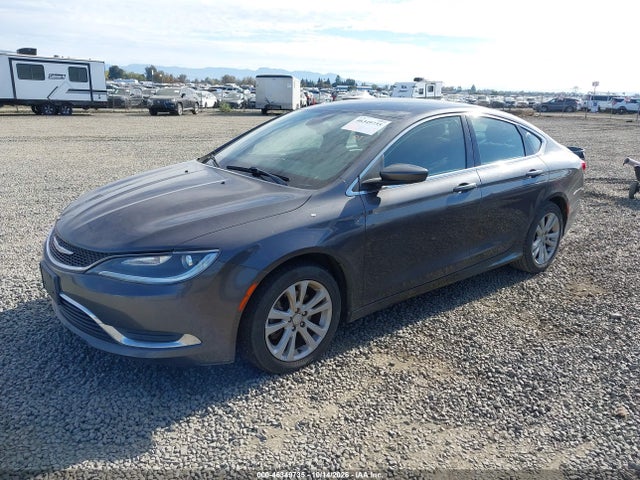 Chrysler 200 Limited 2016 1C3CCCAB5GN145624 Image 2
