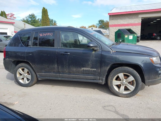 2015 Jeep Compass Latitude მანქანა იყიდება აუქციონზე, vin: 1C4NJDEB4FD106036, აუქციონის ნომერი: 46349847
