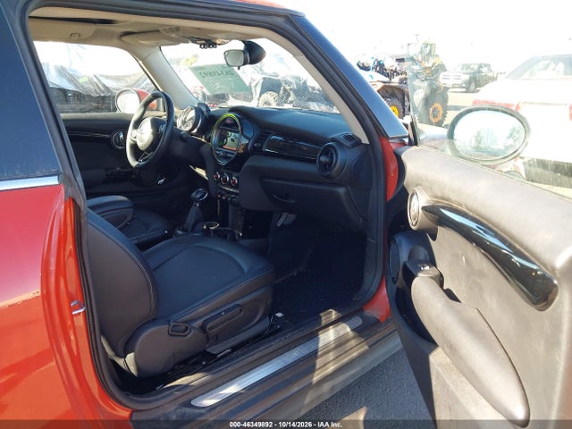 Mini Hardtop Cooper 2019 WMWXP5C54K2H31682 Image 5