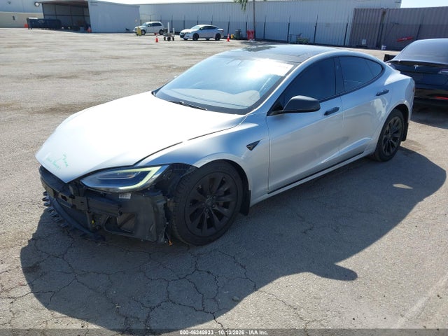 46349933 :رقم المزاد ، 5YJSA1E24KF304099 vin ، 2019 Tesla Model S 100d/75d/long Range/standard Range مزاد بيع