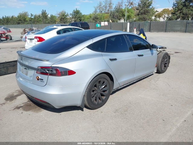 46349933 :رقم المزاد ، 5YJSA1E24KF304099 vin ، 2019 Tesla Model S 100d/75d/long Range/standard Range مزاد بيع