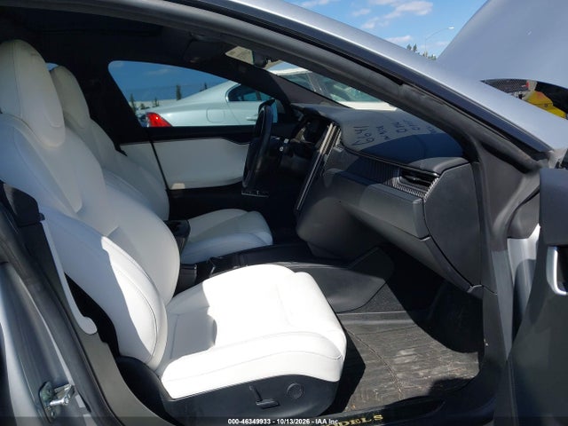 46349933 :رقم المزاد ، 5YJSA1E24KF304099 vin ، 2019 Tesla Model S 100d/75d/long Range/standard Range مزاد بيع