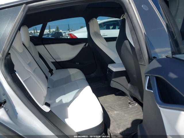 46349933 :رقم المزاد ، 5YJSA1E24KF304099 vin ، 2019 Tesla Model S 100d/75d/long Range/standard Range مزاد بيع