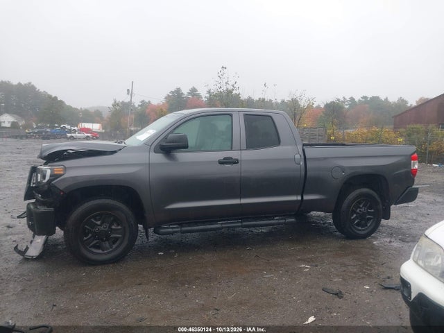 5TFUM5F11FX059559 Toyota Tundra Sr 4.6l V8
