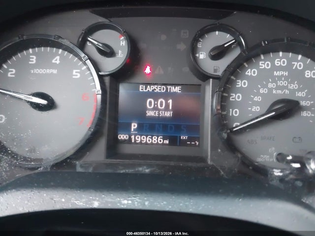 5TFUM5F11FX059559 Toyota Tundra Sr 4.6l V8