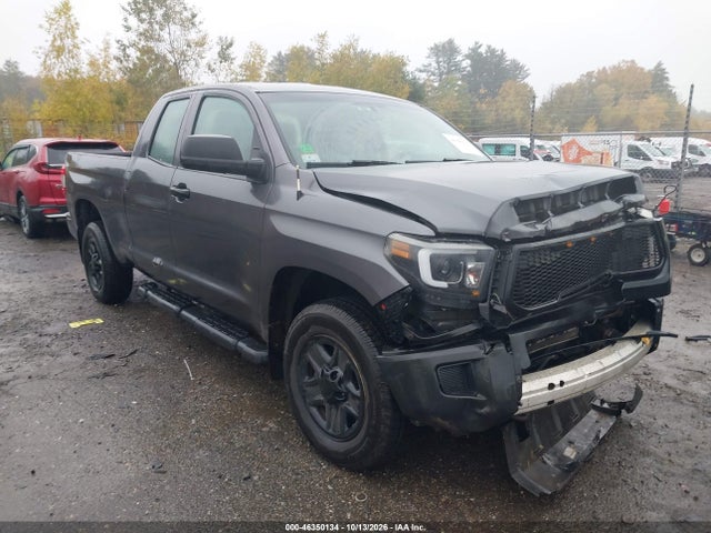 5TFUM5F11FX059559 Toyota Tundra Sr 4.6l V8