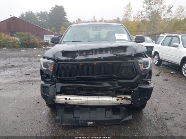 5TFUM5F11FX059559 Toyota Tundra Sr 4.6l V8