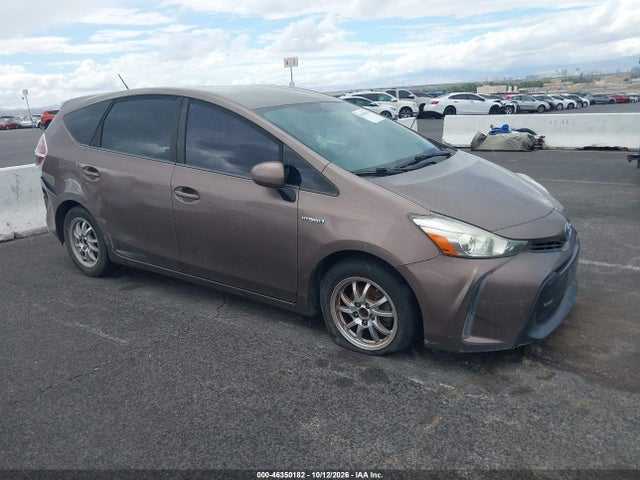 Продажа на аукционе авто 2015 Toyota Prius V Three, vin: JTDZN3EU3FJ027962, номер лота: 46350182