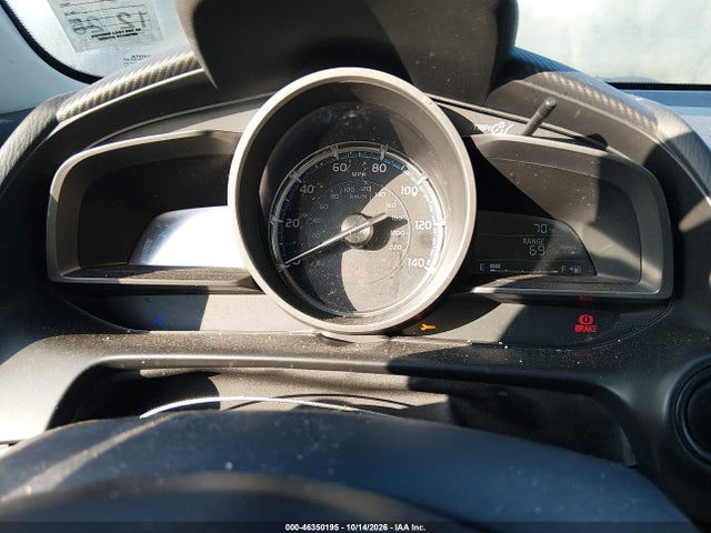 46350195 :رقم المزاد ، 3MYDLBYV4KY521768 vin ، 2019 Toyota Yaris Le مزاد بيع