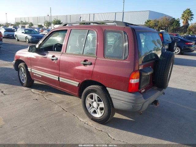 Продажа на аукционе авто 2003 Chevrolet Tracker Hard Top Base, vin: 2CNBE13C836926479, номер лота: 46350259
