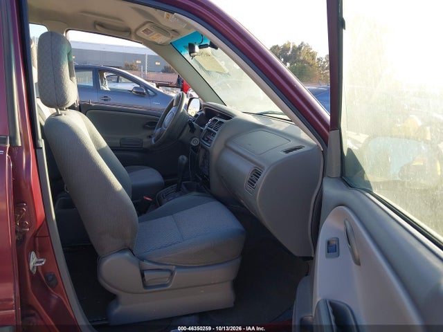 Продажа на аукционе авто 2003 Chevrolet Tracker Hard Top Base, vin: 2CNBE13C836926479, номер лота: 46350259