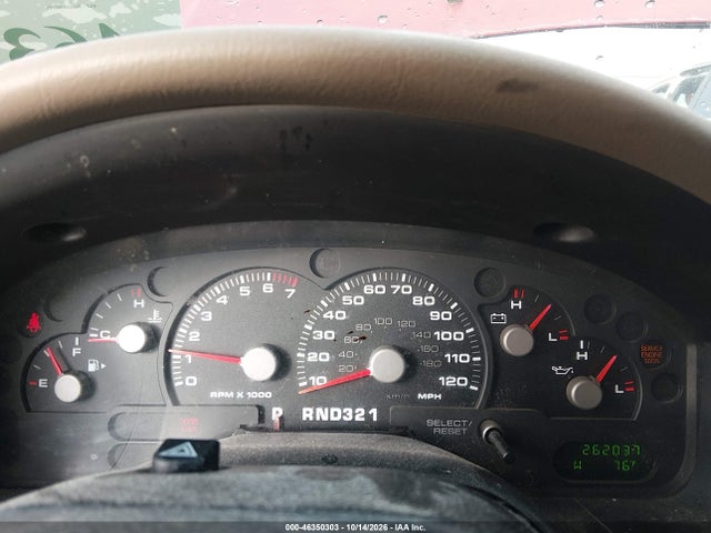 2004 Ford Explorer Xlt მანქანა იყიდება აუქციონზე, vin: 1FMZU63K84ZA33787, აუქციონის ნომერი: 46350303