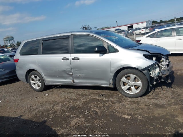 2017 Toyota Sienna L 7 Passenger მანქანა იყიდება აუქციონზე, vin: 5TDZZ3DC2HS843788, აუქციონის ნომერი: 46350450