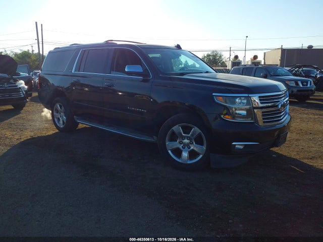 2015 Chevrolet Suburban 1500 Ltz მანქანა იყიდება აუქციონზე, vin: 1GNSKKKC3FR553713, აუქციონის ნომერი: 46350613