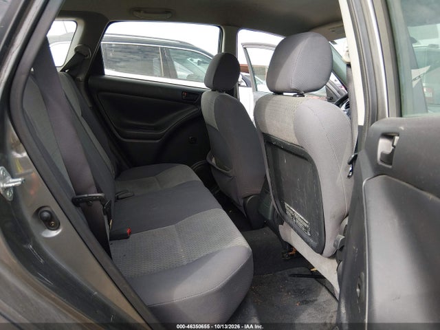 46350655 :رقم المزاد ، 2T1KR32E45C358675 vin ، 2005 Toyota Matrix مزاد بيع